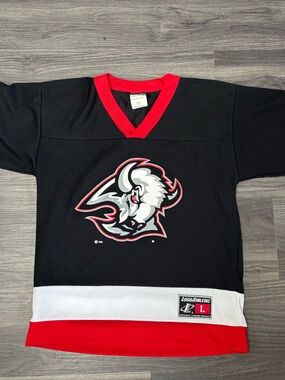 Vintage Logo Athletic Buffalo Sabres Youth Large Womens Small Goathead
